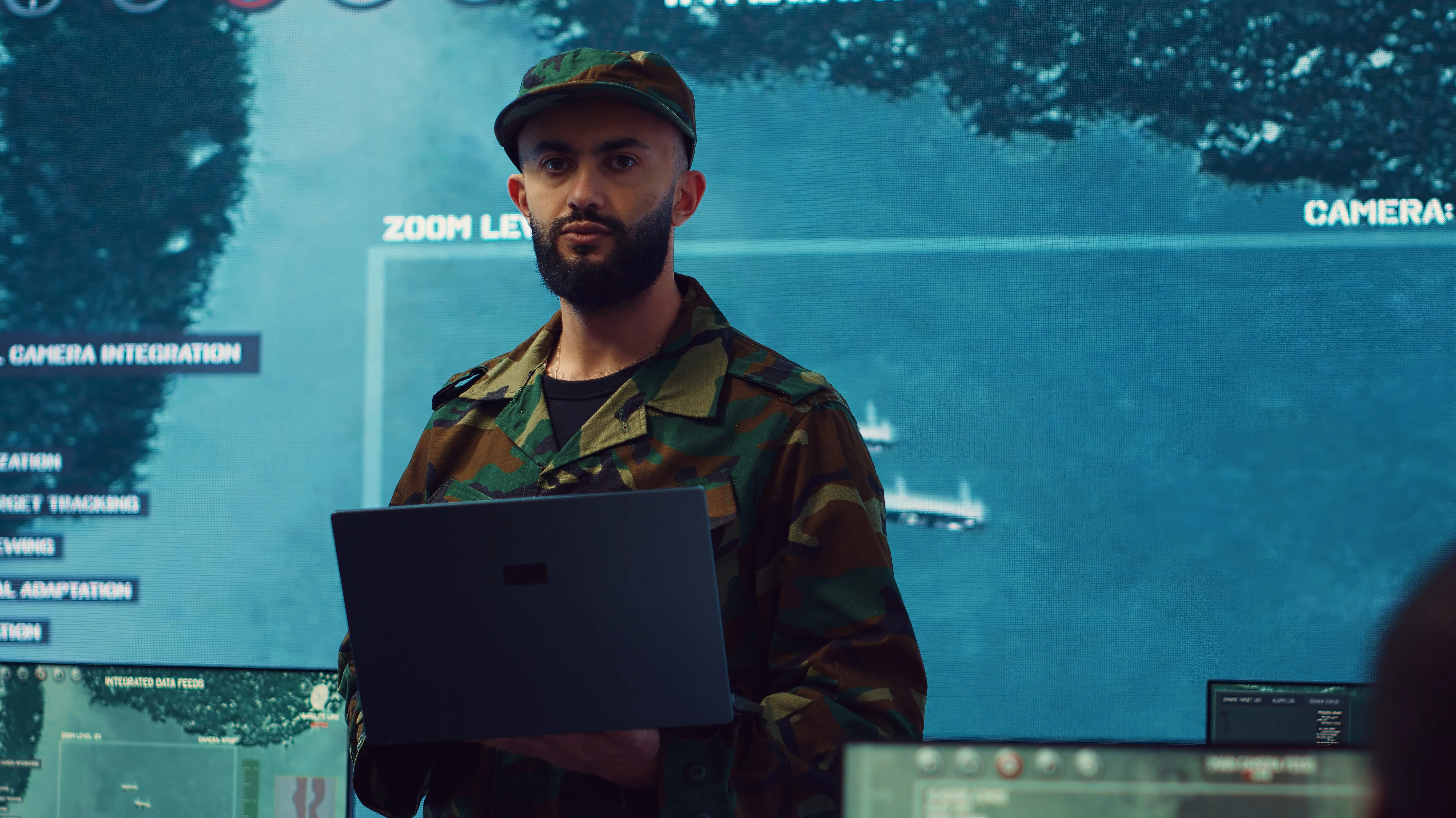 Heeresgeneral, der die Flugverkehrskontrolle für Militärflugzeuge leitet.